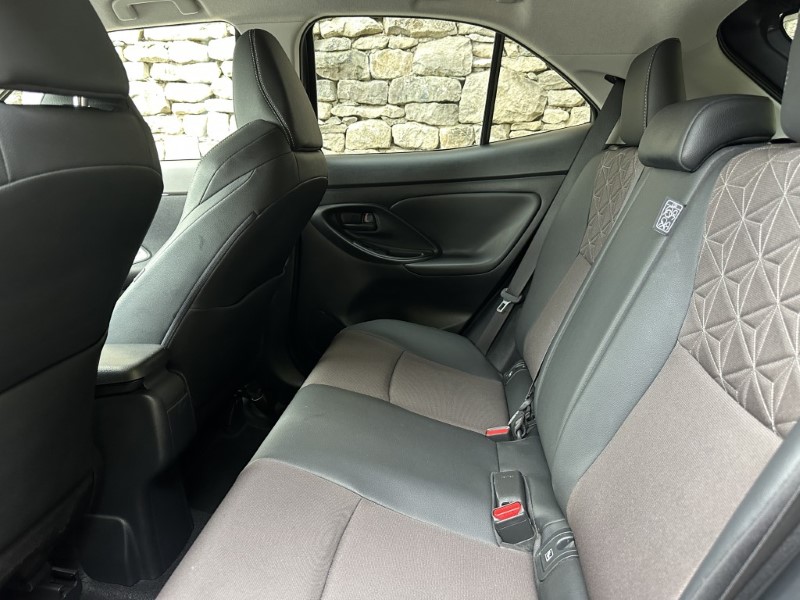 2023 (23) TOYOTA YARIS CROSS 1.5 Hybrid Excel 5dr CVT 5894128