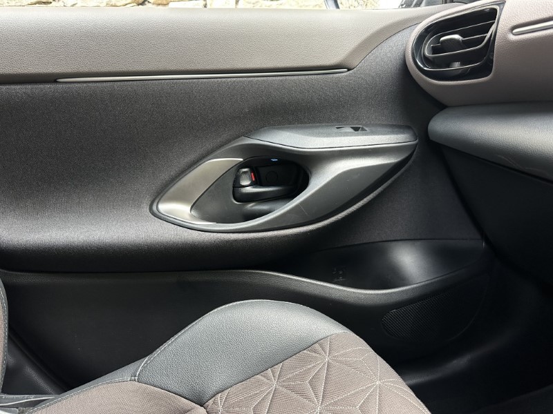 2023 (23) TOYOTA YARIS CROSS 1.5 Hybrid Excel 5dr CVT 5894119