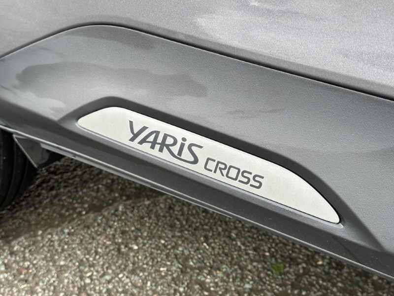 2023 (23) TOYOTA YARIS CROSS 1.5 Hybrid Excel 5dr CVT 5894148
