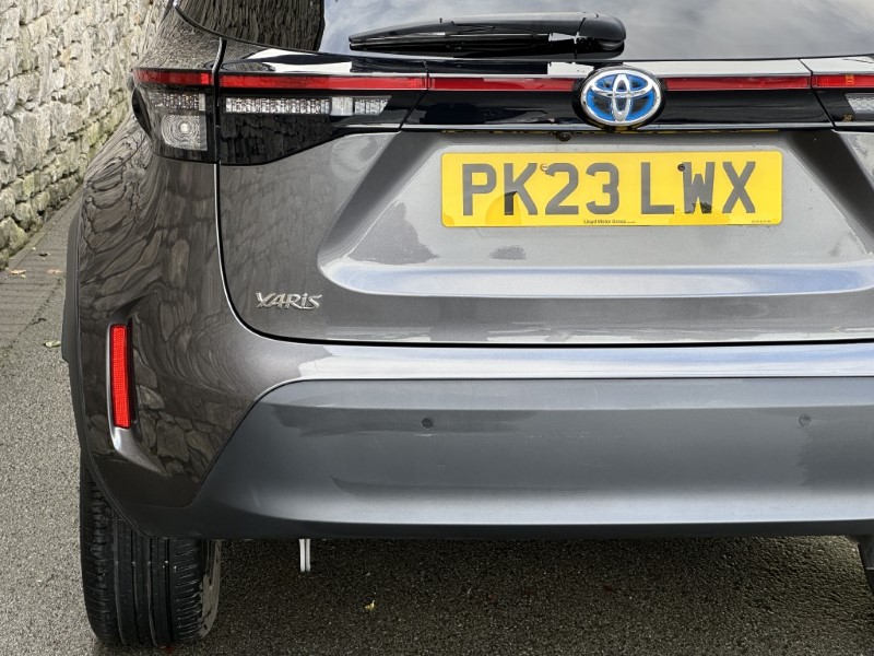2023 (23) TOYOTA YARIS CROSS 1.5 Hybrid Excel 5dr CVT 5894114