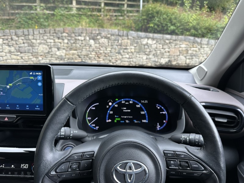 2023 (23) TOYOTA YARIS CROSS 1.5 Hybrid Excel 5dr CVT 5894167