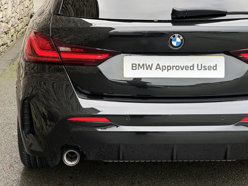 2023 (23) BMW 1 SERIES 118i M Sport 5dr  5910652