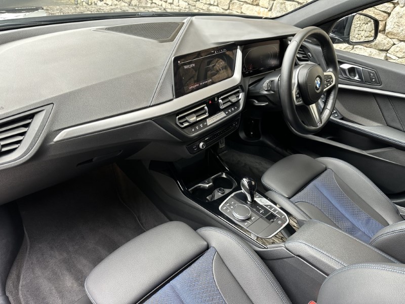 2023 (23) BMW 1 SERIES 118i M Sport 5dr  5910678