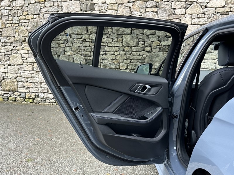 2024 (73) BMW 1 SERIES 118i M Sport 5dr  5903118