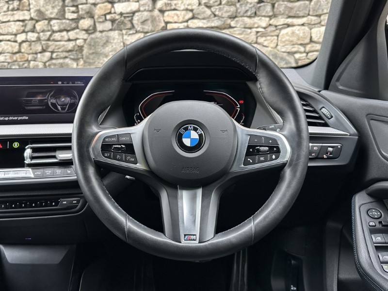 2024 (73) BMW 1 SERIES 118i M Sport 5dr  5903121
