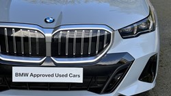 2026 (75) BMW 5 SERIES 520i M Sport Saloon 5863400