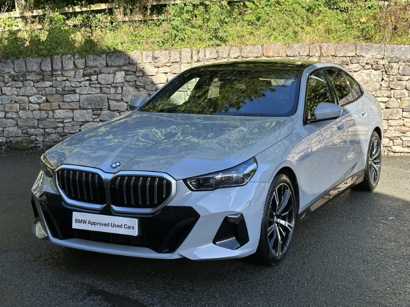 2026 (75) BMW 5 SERIES 520i M Sport Saloon  5863429