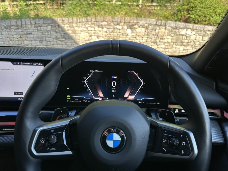 2026 (75) BMW 5 SERIES 520i M Sport Saloon  5863433