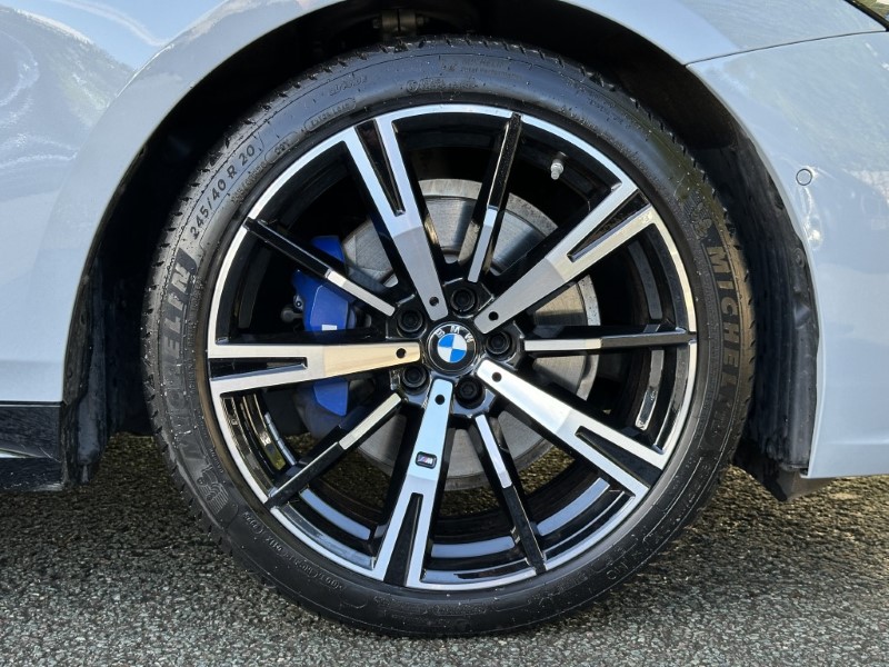 2026 (75) BMW 5 SERIES 520i M Sport Saloon  5863442