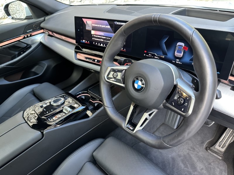 2026 (75) BMW 5 SERIES 520i M Sport Saloon  5863384