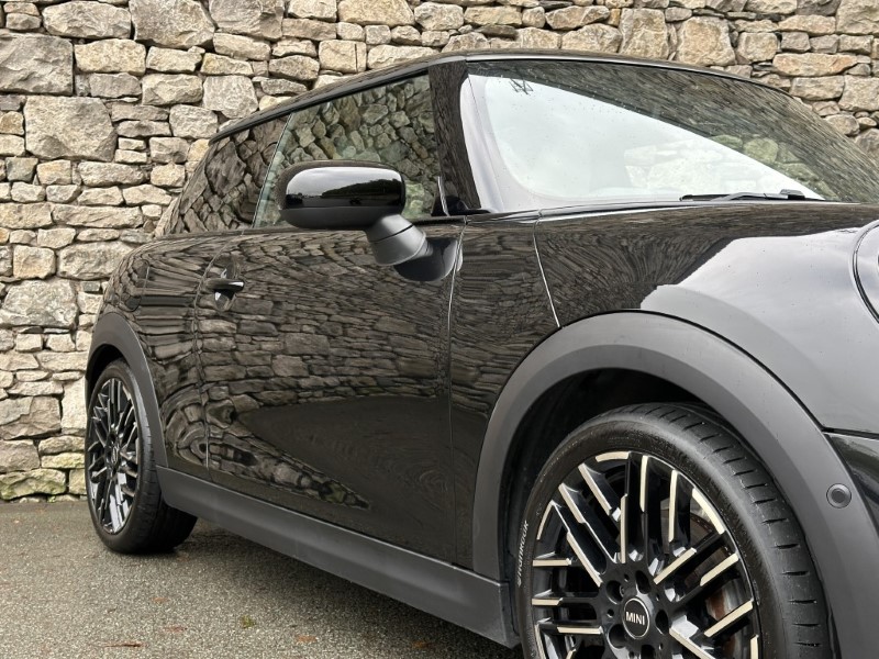 2024 (24) MINI COOPER 2.0 S Exclusive 3dr Auto 5914944