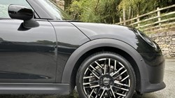 2024 (24) MINI COOPER 2.0 S Exclusive 3dr Auto 5914942