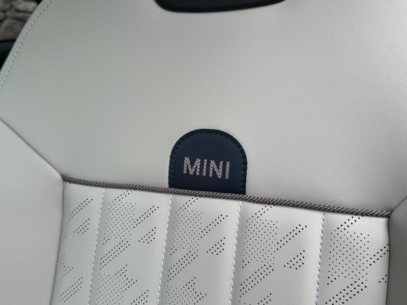 2024 (24) MINI COOPER 2.0 S Exclusive 3dr Auto 5914914