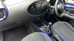 2025 (75) TOYOTA AYGO X 1.0 VVT-i Edge 5dr 5913666
