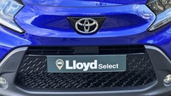 2025 (75) TOYOTA AYGO X 1.0 VVT-i Edge 5dr 5913688