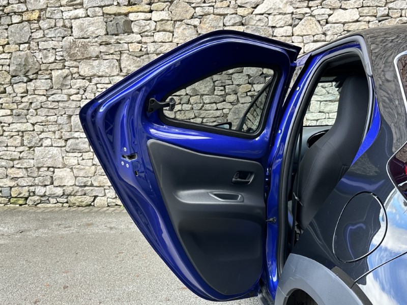 2025 (75) TOYOTA AYGO X 1.0 VVT-i Edge 5dr 5913674