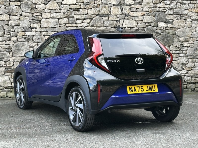 2025 (75) TOYOTA AYGO X 1.0 VVT-i Edge 5dr 5913672