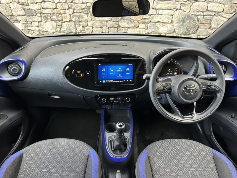 2025 (75) TOYOTA AYGO X 1.0 VVT-i Edge 5dr 5913677