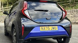 2025 (75) TOYOTA AYGO X 1.0 VVT-i Edge 5dr 5913641