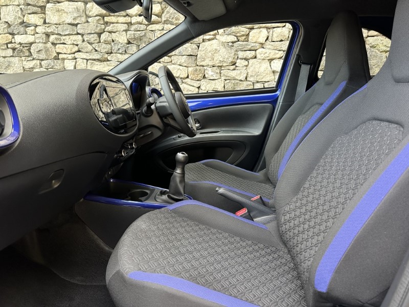 2025 (75) TOYOTA AYGO X 1.0 VVT-i Edge 5dr 5913665