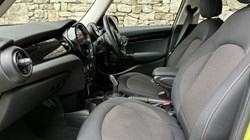 2022 (72) MINI HATCHBACK 1.5 Cooper Classic 5dr Auto 5912596