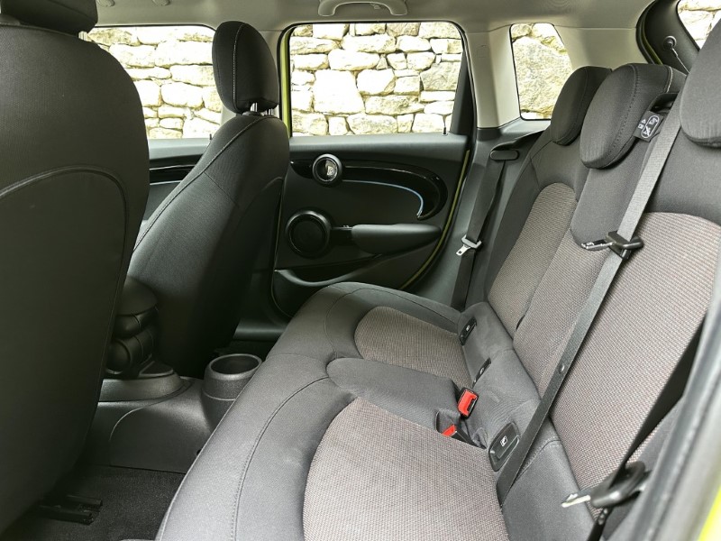 2022 (72) MINI HATCHBACK 1.5 Cooper Classic 5dr Auto 5912594