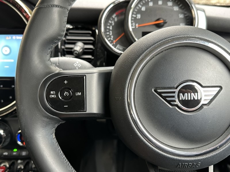 2022 (72) MINI HATCHBACK 1.5 Cooper Classic 5dr Auto 5912588