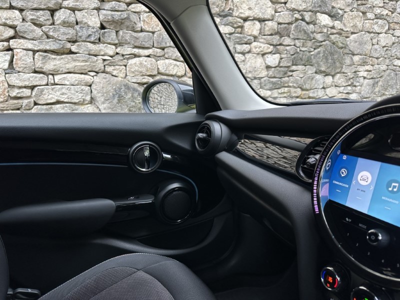 2022 (72) MINI HATCHBACK 1.5 Cooper Classic 5dr Auto 5912580