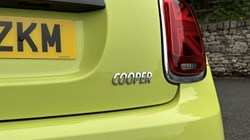 2022 (72) MINI HATCHBACK 1.5 Cooper Classic 5dr Auto 5912572