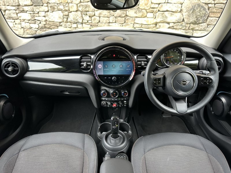 2022 (72) MINI HATCHBACK 1.5 Cooper Classic 5dr Auto 5912615