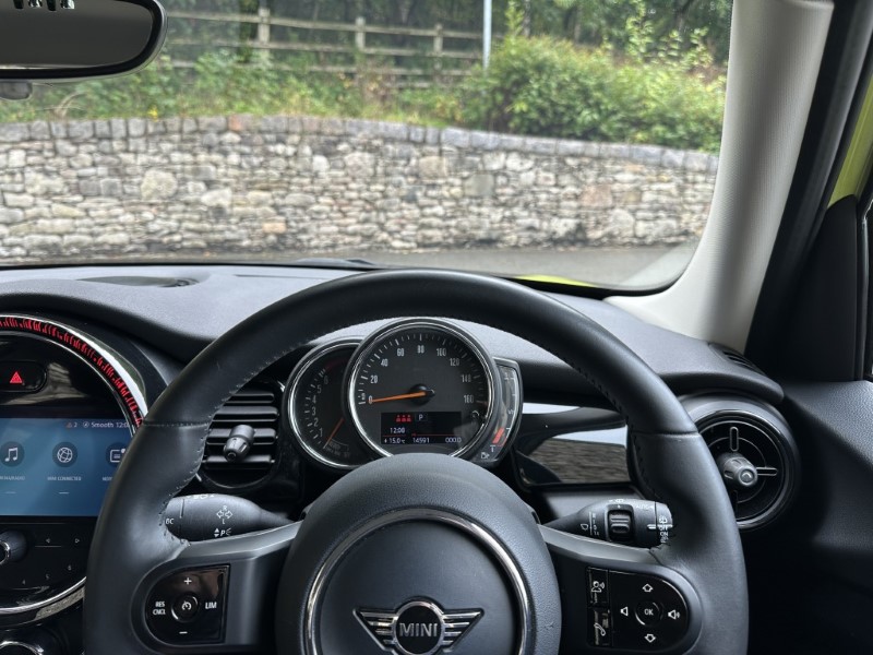 2022 (72) MINI HATCHBACK 1.5 Cooper Classic 5dr Auto 5912622