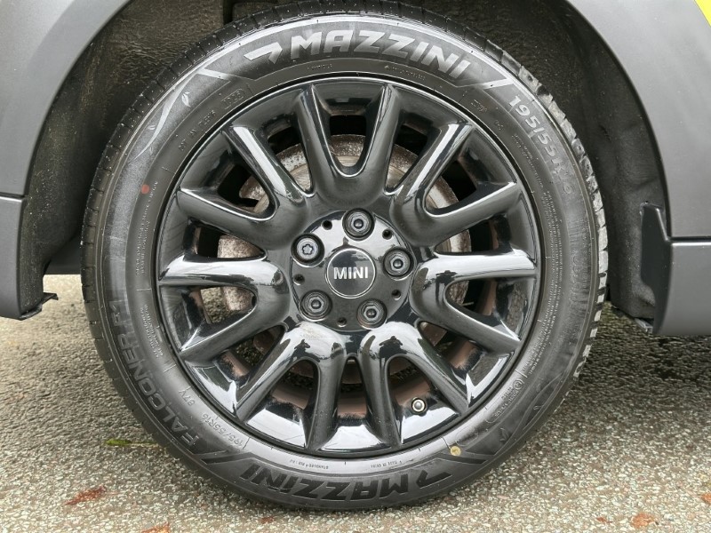 2022 (72) MINI HATCHBACK 1.5 Cooper Classic 5dr Auto 5912632
