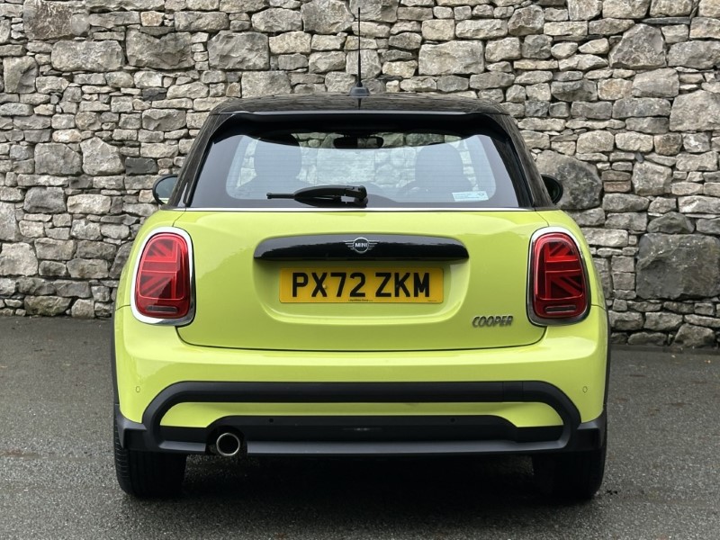 2022 (72) MINI HATCHBACK 1.5 Cooper Classic 5dr Auto 5912608