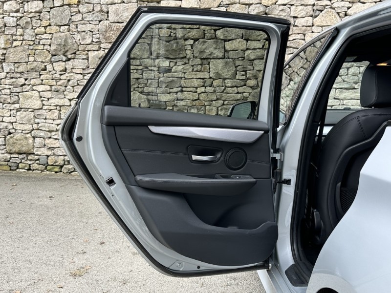 2020 (70) BMW 2 SERIES 225xe M Sport Active Tourer  5919472