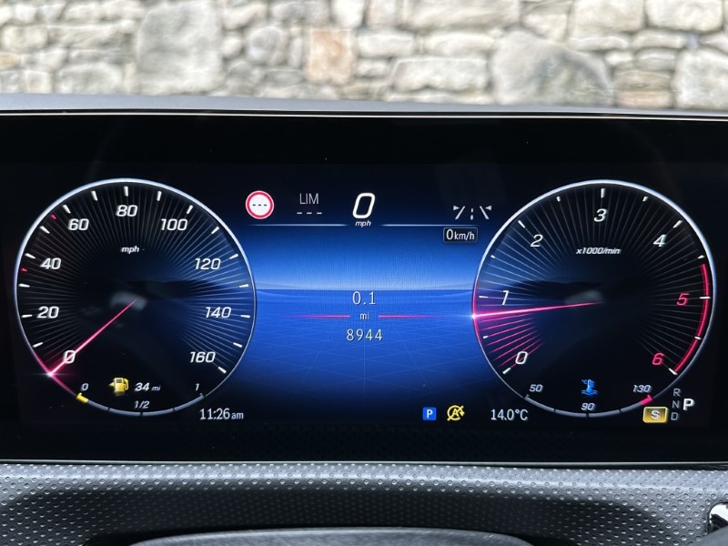 2025 (25) MERCEDES-BENZ CLA 220d AMG Line Premium Plus 4dr 5905906