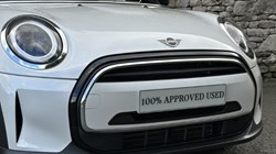 2024 (73) MINI HATCHBACK 1.5 Cooper Exclusive Premium 5dr Auto 5917327