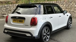 2024 (73) MINI HATCHBACK 1.5 Cooper Exclusive Premium 5dr Auto 5917331