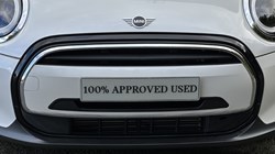 2024 (73) MINI HATCHBACK 1.5 Cooper Exclusive Premium 5dr Auto 5917329
