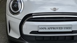 2024 (73) MINI HATCHBACK 1.5 Cooper Exclusive Premium 5dr Auto 5917292