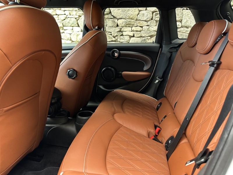 2024 (73) MINI HATCHBACK 1.5 Cooper Exclusive Premium 5dr Auto 5917296