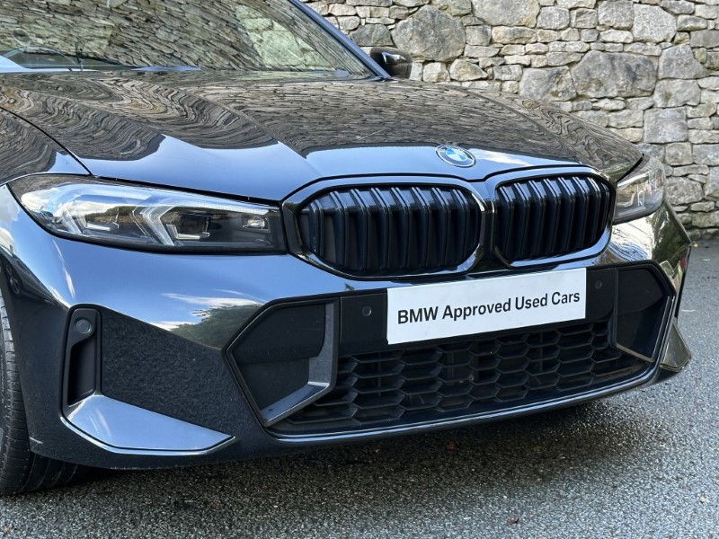 2023 (23) BMW 3 SERIES 320i M Sport 4dr Saloon 5924036