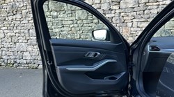 2023 (23) BMW 3 SERIES 320i M Sport 4dr Saloon 5924019