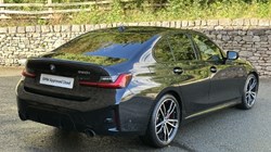 2023 (23) BMW 3 SERIES 320i M Sport 4dr Saloon 5924040