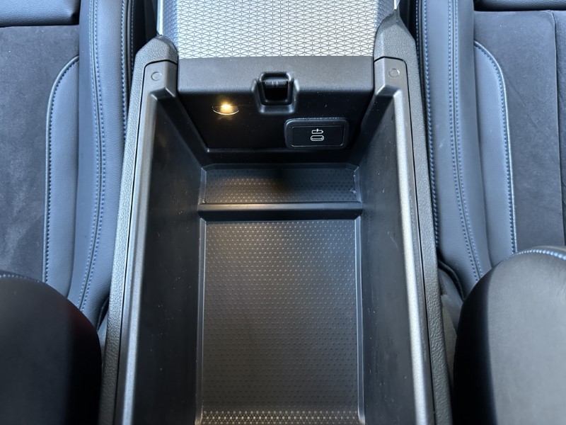 2023 (23) BMW 3 SERIES 320i M Sport 4dr Saloon 5924026