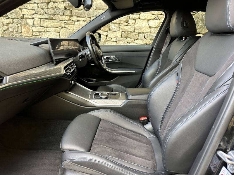 2023 (23) BMW 3 SERIES 320i M Sport 4dr Saloon 5924004