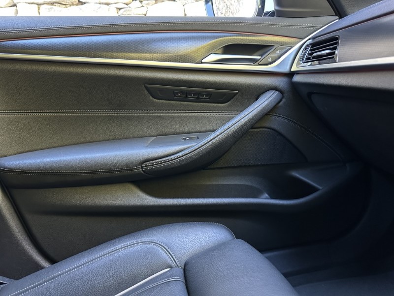 2020 (70) BMW 5 SERIES 530d xDrive MHT M Sport Saloon  5915210