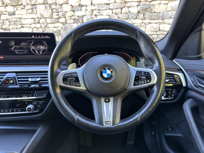 2020 (70) BMW 5 SERIES 530d xDrive MHT M Sport Saloon  5915246