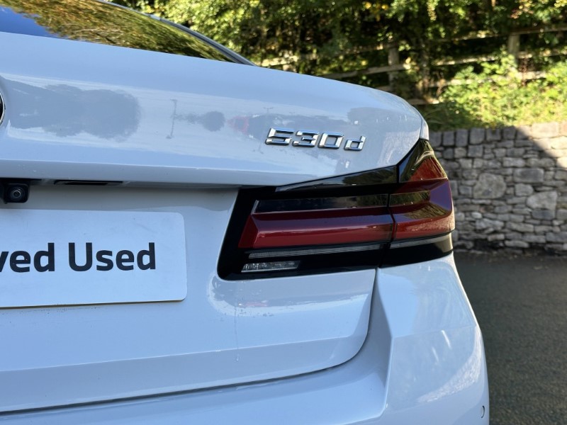 2020 (70) BMW 5 SERIES 530d xDrive MHT M Sport Saloon  5915196