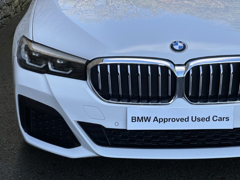 2020 (70) BMW 5 SERIES 530d xDrive MHT M Sport Saloon  5915219