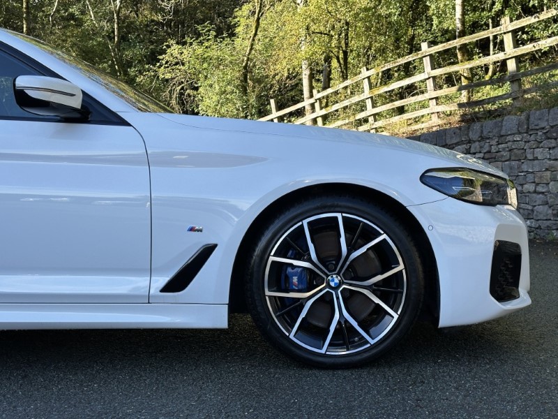 2020 (70) BMW 5 SERIES 530d xDrive MHT M Sport Saloon  5915261